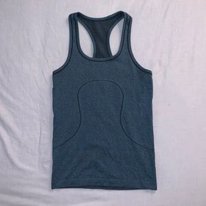 Lululemon Teal Top